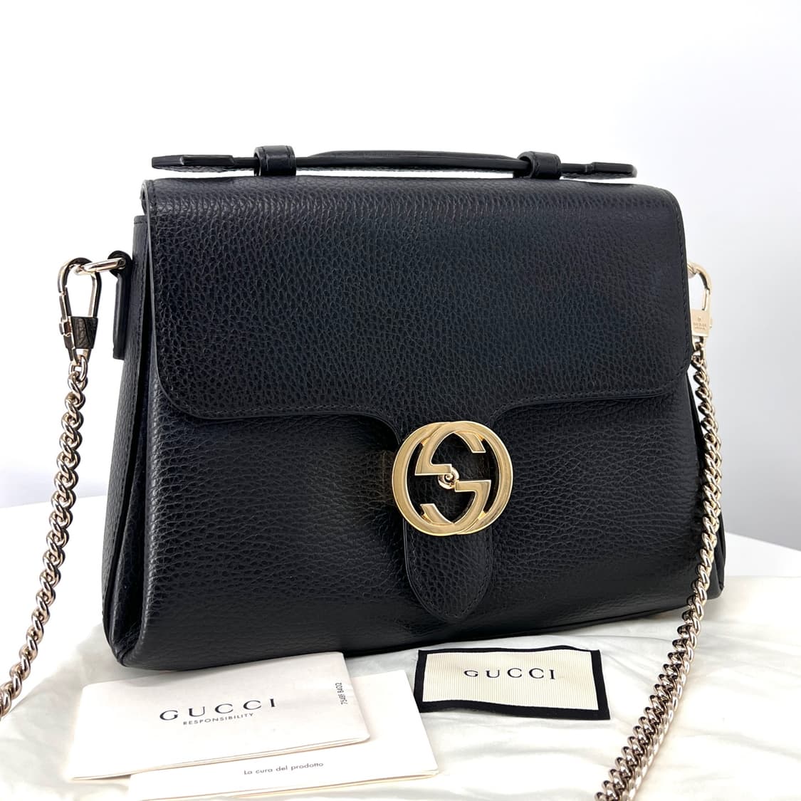 구찌 GG 인터로킹 탑핸들 체인 스몰 숄더백 블랙 (510302) 상품이미지1