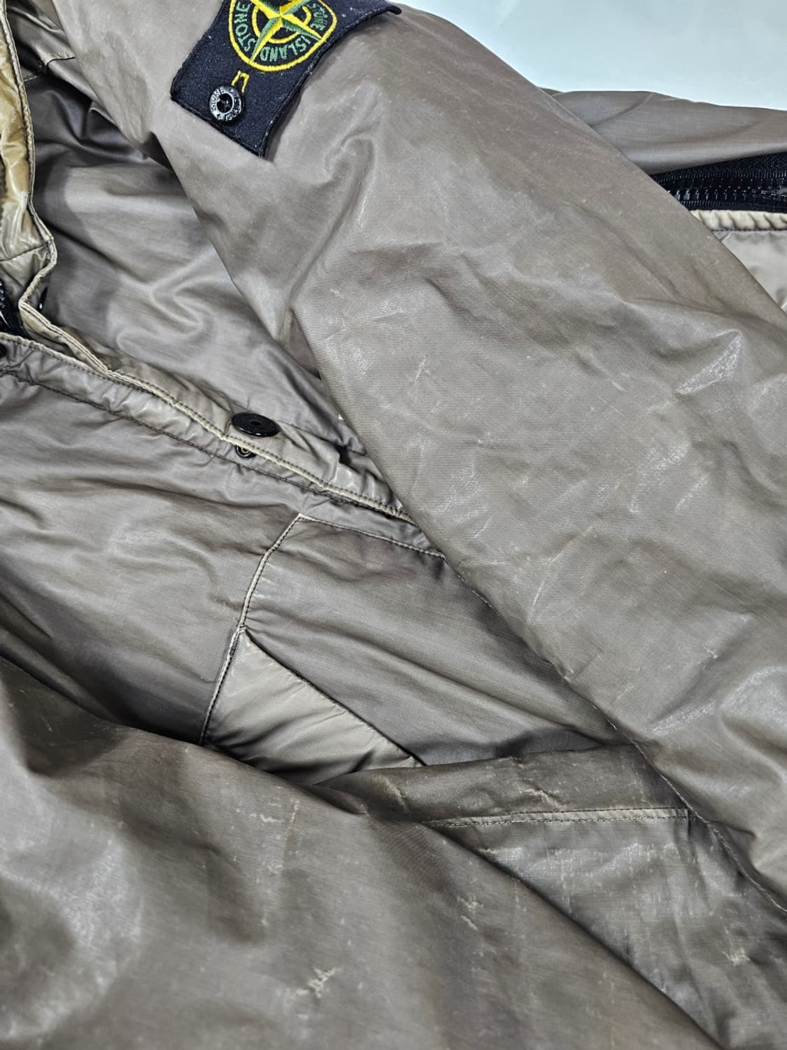 스톤아일랜드무솔라고마타후드자켓 상품이미지5