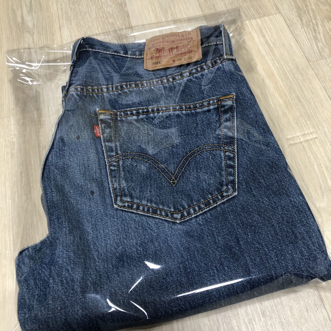 (32) 00's 리바이스 501 스트레이트핏 워시드 중청 데님 상품이미지10