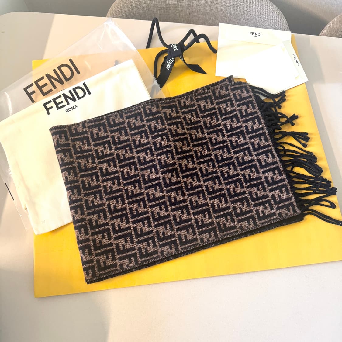 펜디 머플러 목도리 백화점풀구성 새상품 해 상품이미지1