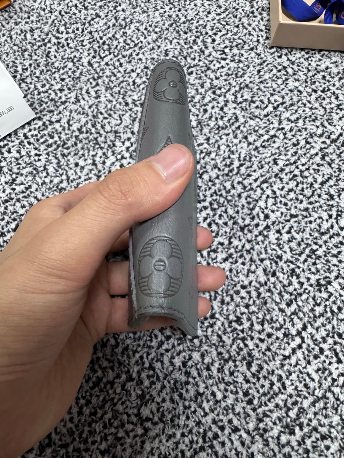 루이비통 쉐도우 오거나이저 그레이 상품이미지7