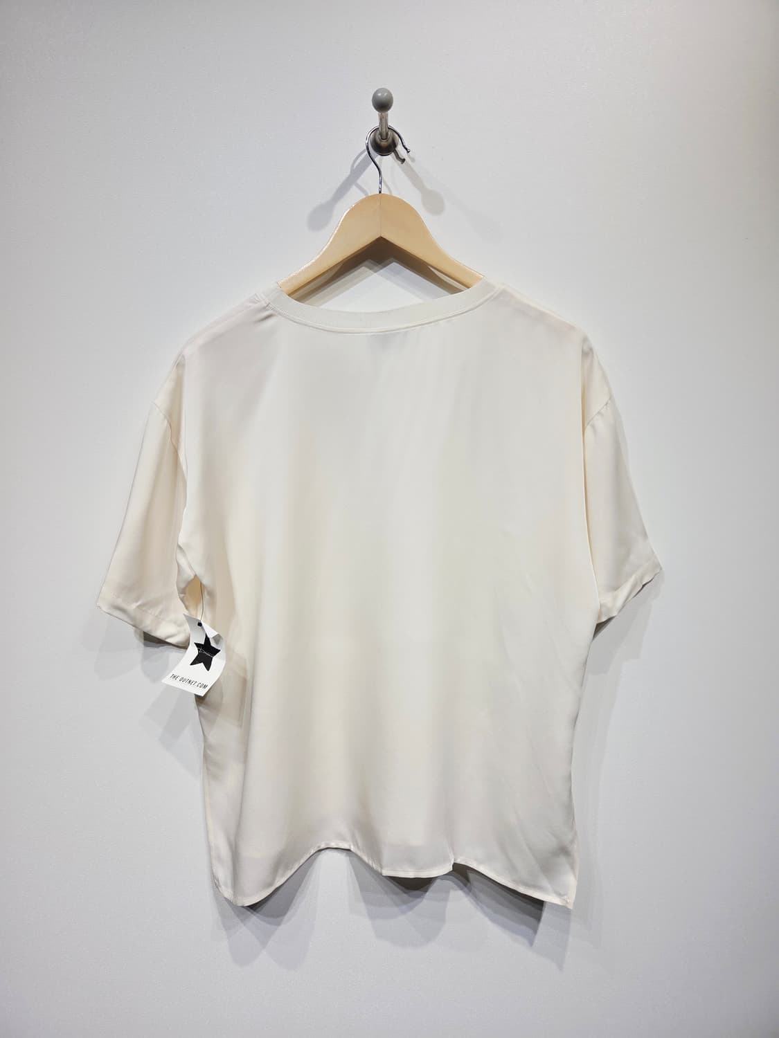 띠어리 Theory 아이보리 실크 반팔_S 상품이미지4