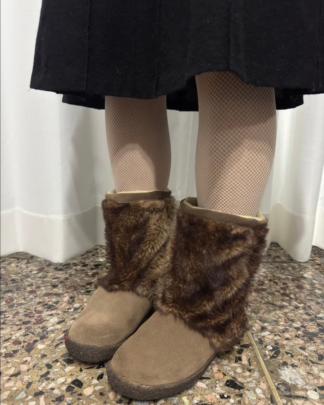 컬럼비아 퍼 어그부츠 갸루 털 초코 상품이미지3