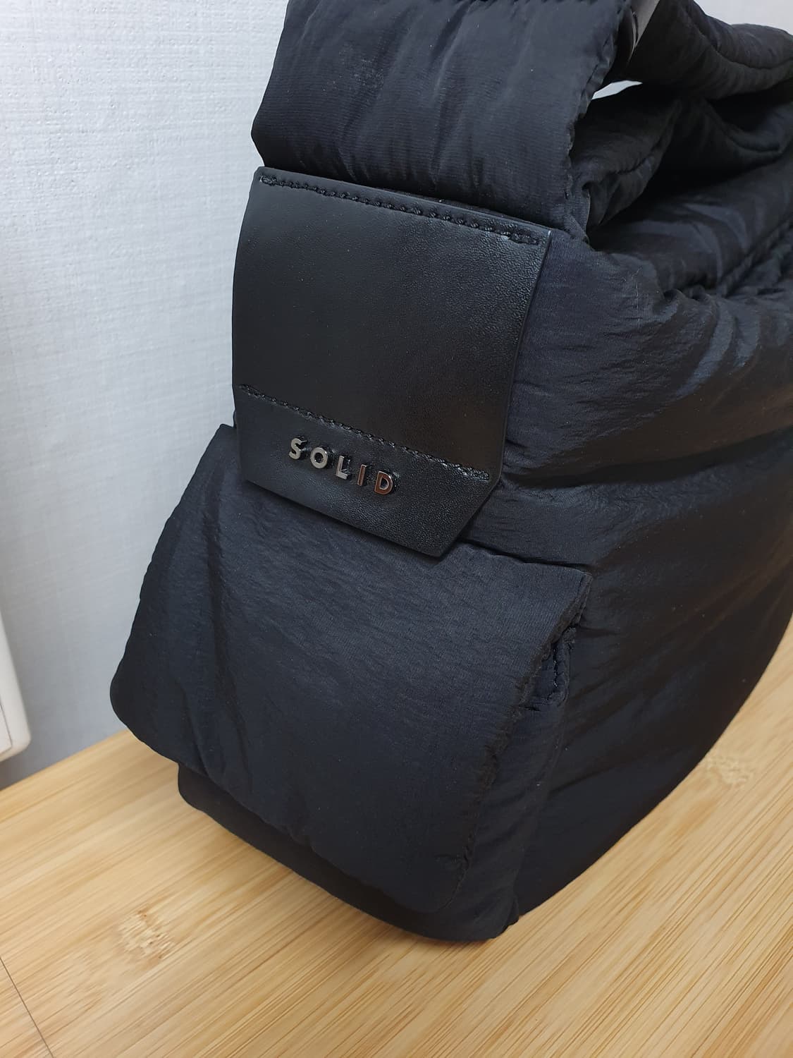 (M) 솔리드옴므 나일론 패디드 크로스백 상품이미지5