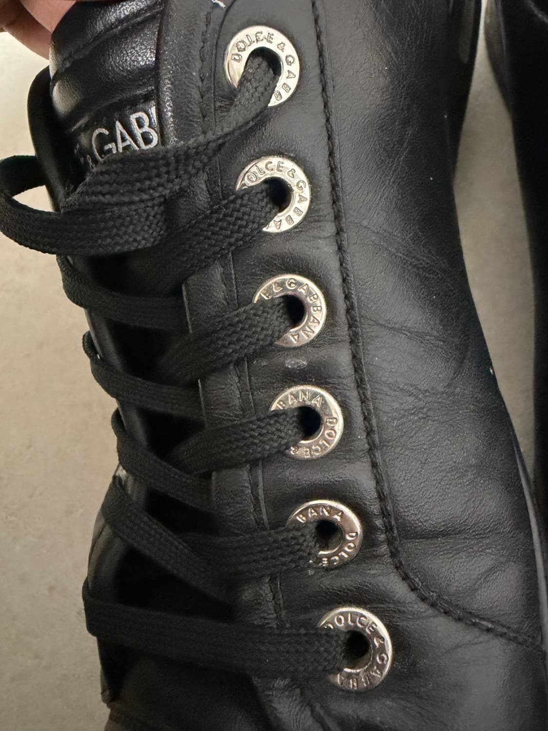 돌체엔가바나 레더 스니커즈 상품이미지5