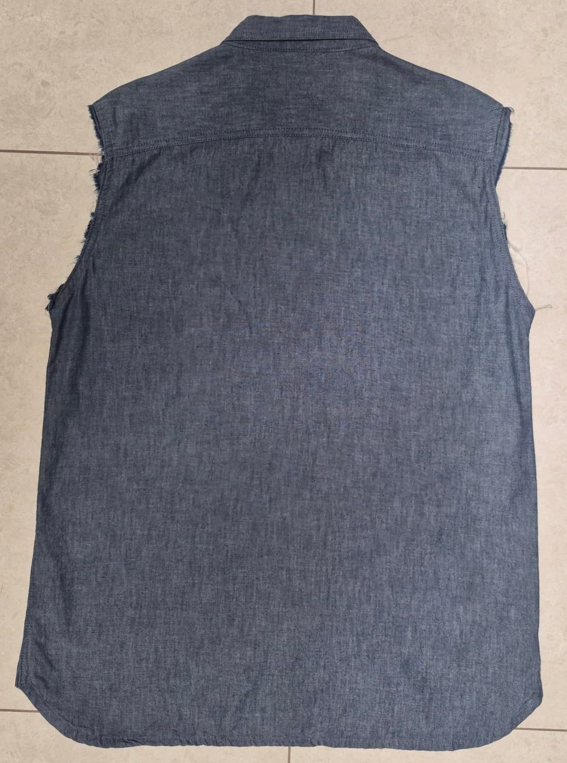 FUCT SSDD
Cut-Off Western Chambray Shirt 상품이미지5