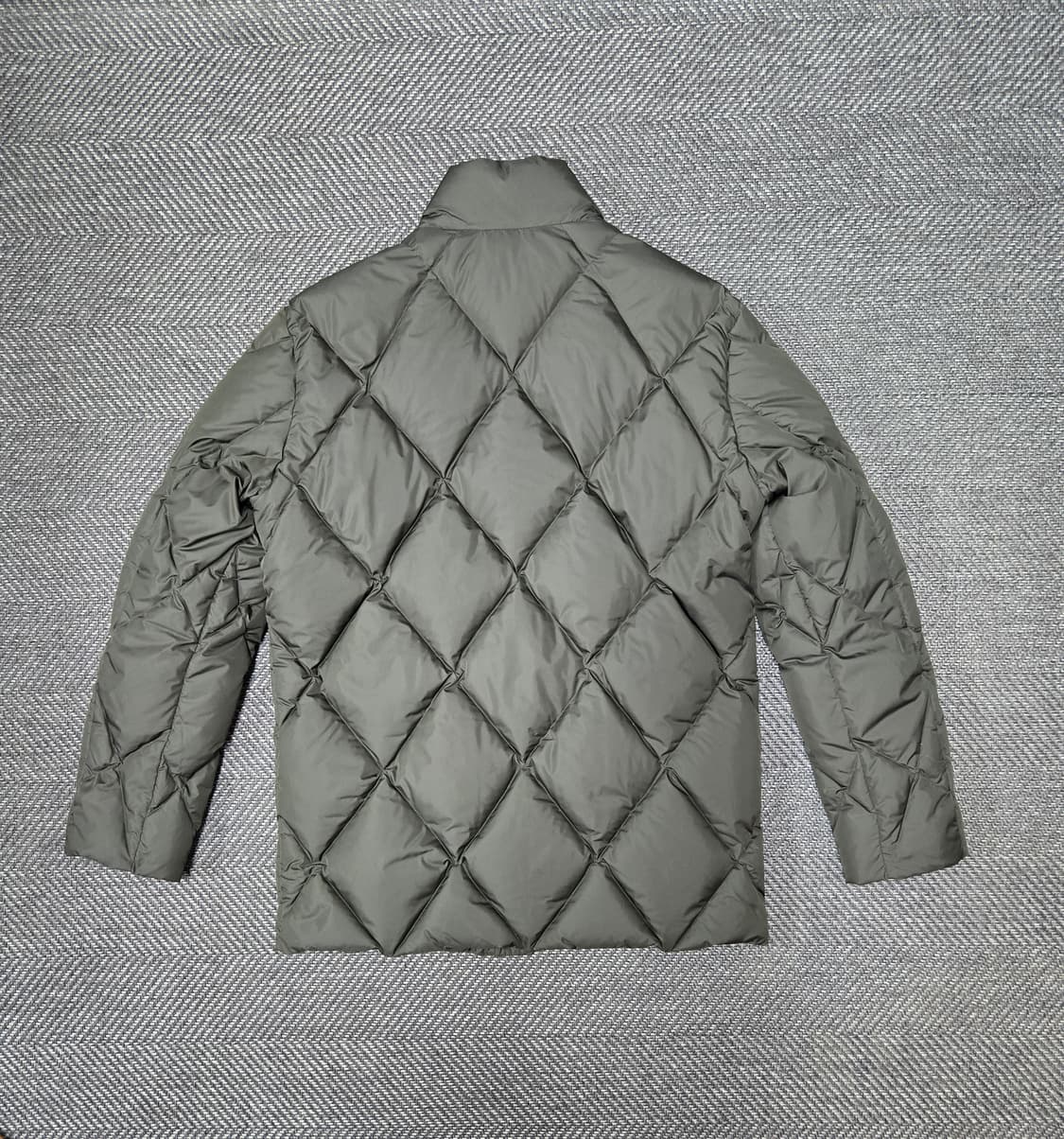 닥스골프 카키 구스다운 점퍼 상품이미지3