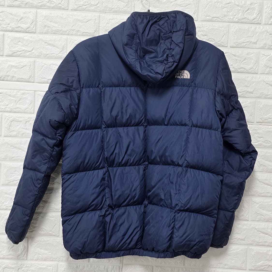 택포_ 노스페이스 리시버블 양면 패딩 M 상품이미지4
