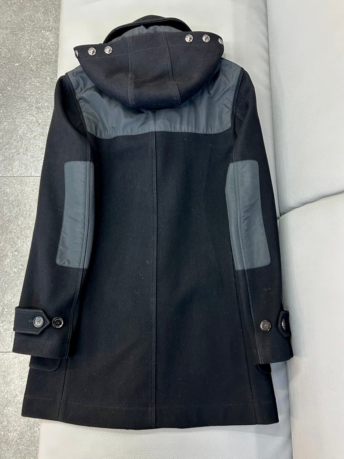 버버리 남성 블랙 울 더플코트(46) 상품이미지5