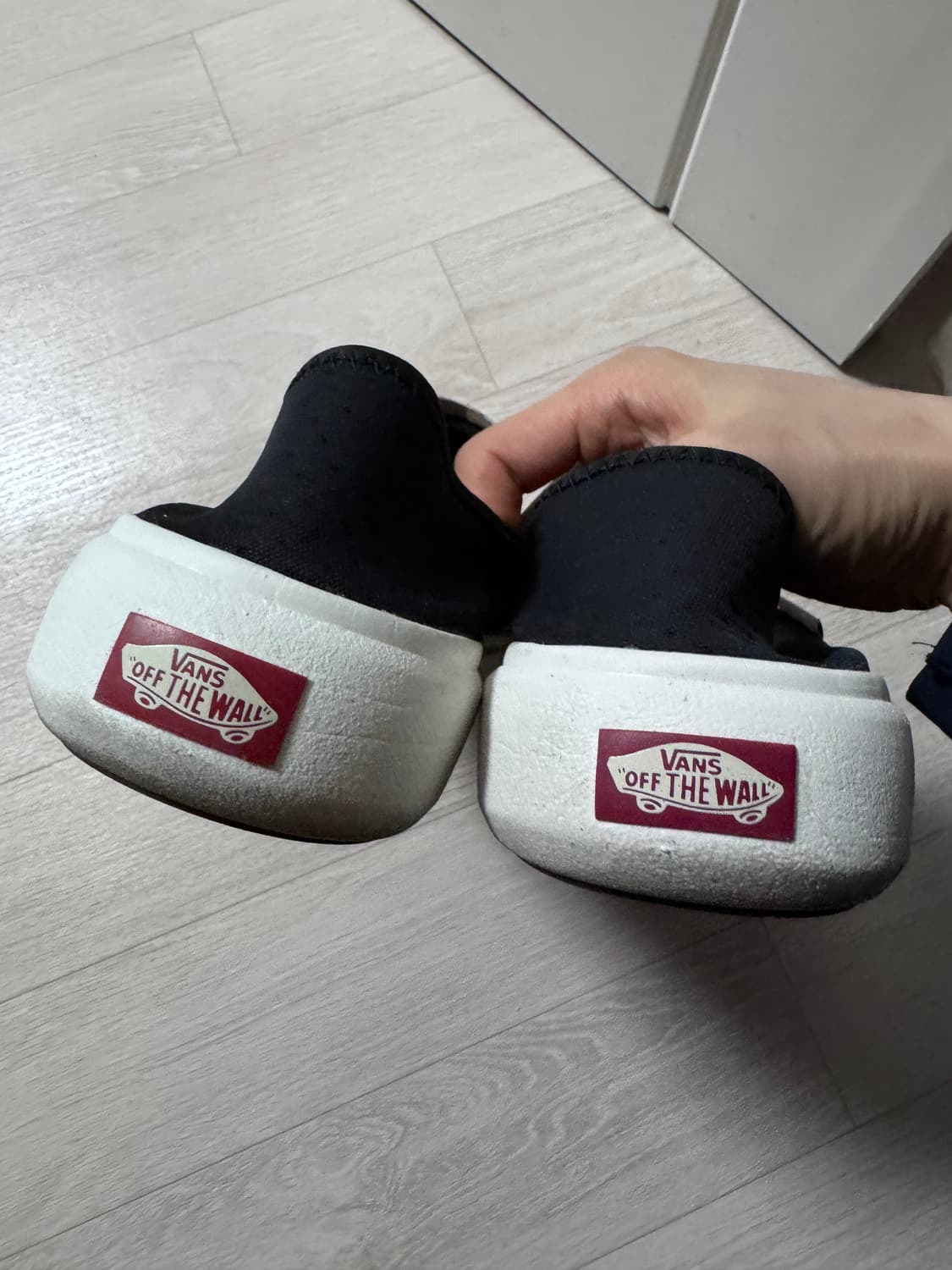 반스 컴피쿠시원 블랙 체커보드 275  상품이미지4