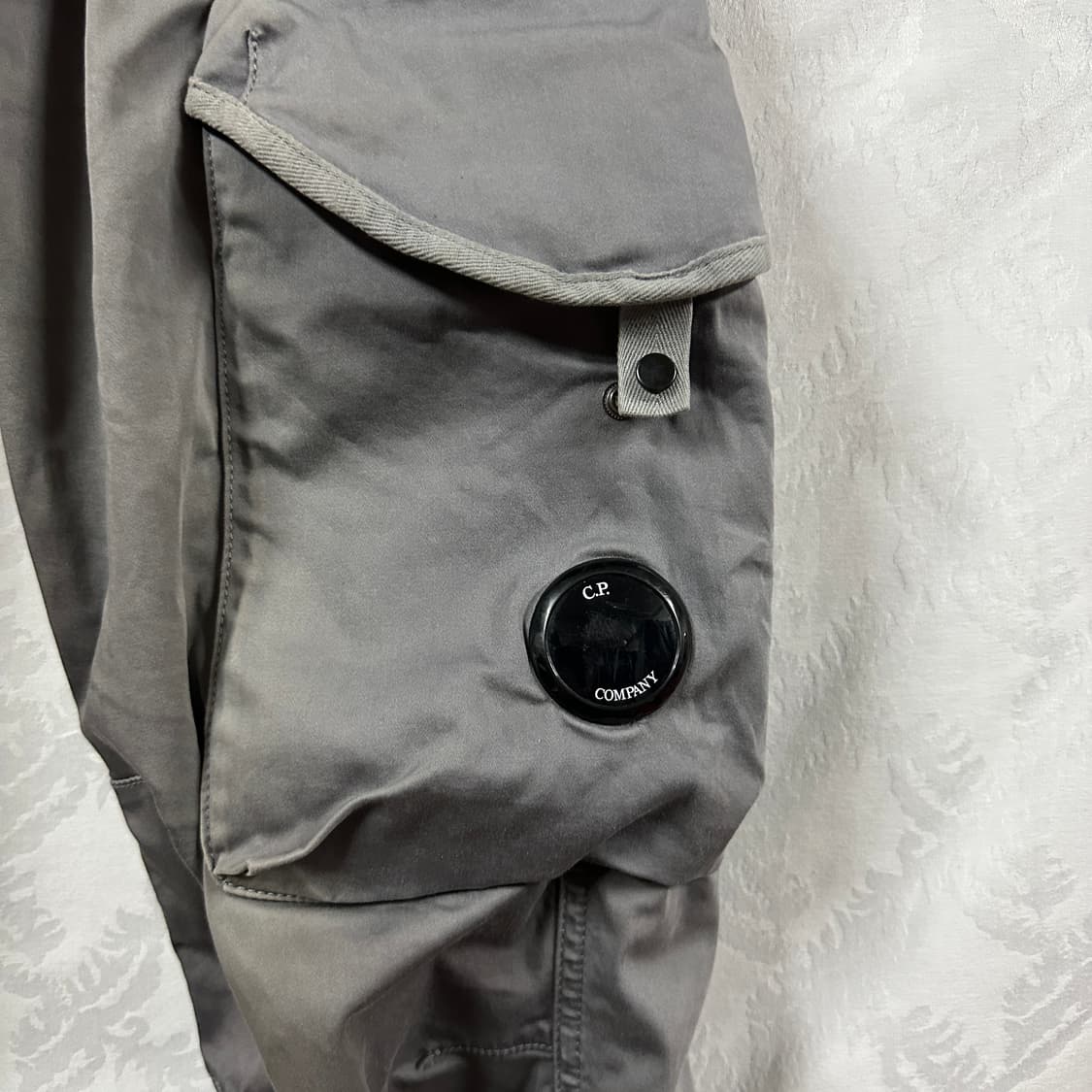 cp컴퍼니 렌즈카고팬츠36 상품이미지5
