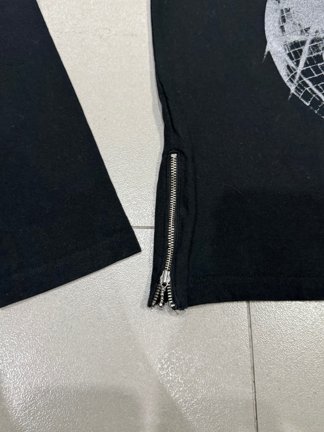 히스테릭 글래머 사이드 지퍼 디테일 히스걸 롱슬리브 티셔츠 상품이미지2