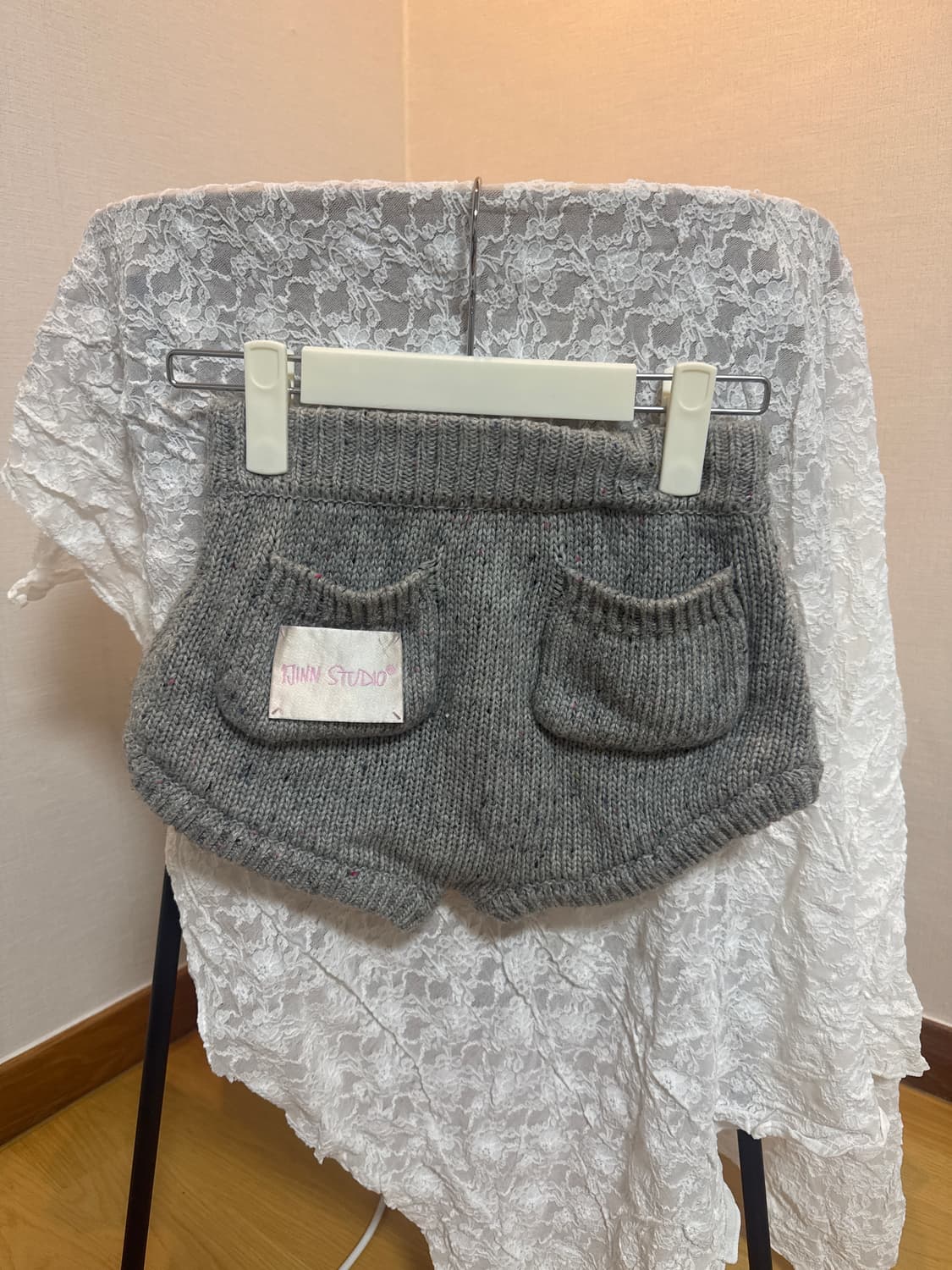 옷장정리 더티스 그로브 오아이오아이 더오픈프로덕트 원진스튜디오 마뗑킴  상품이미지6