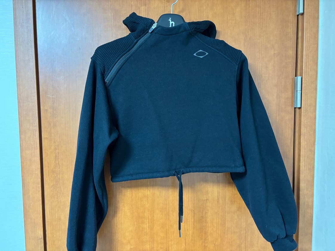 미스치프 크롭 후드티 상품이미지1