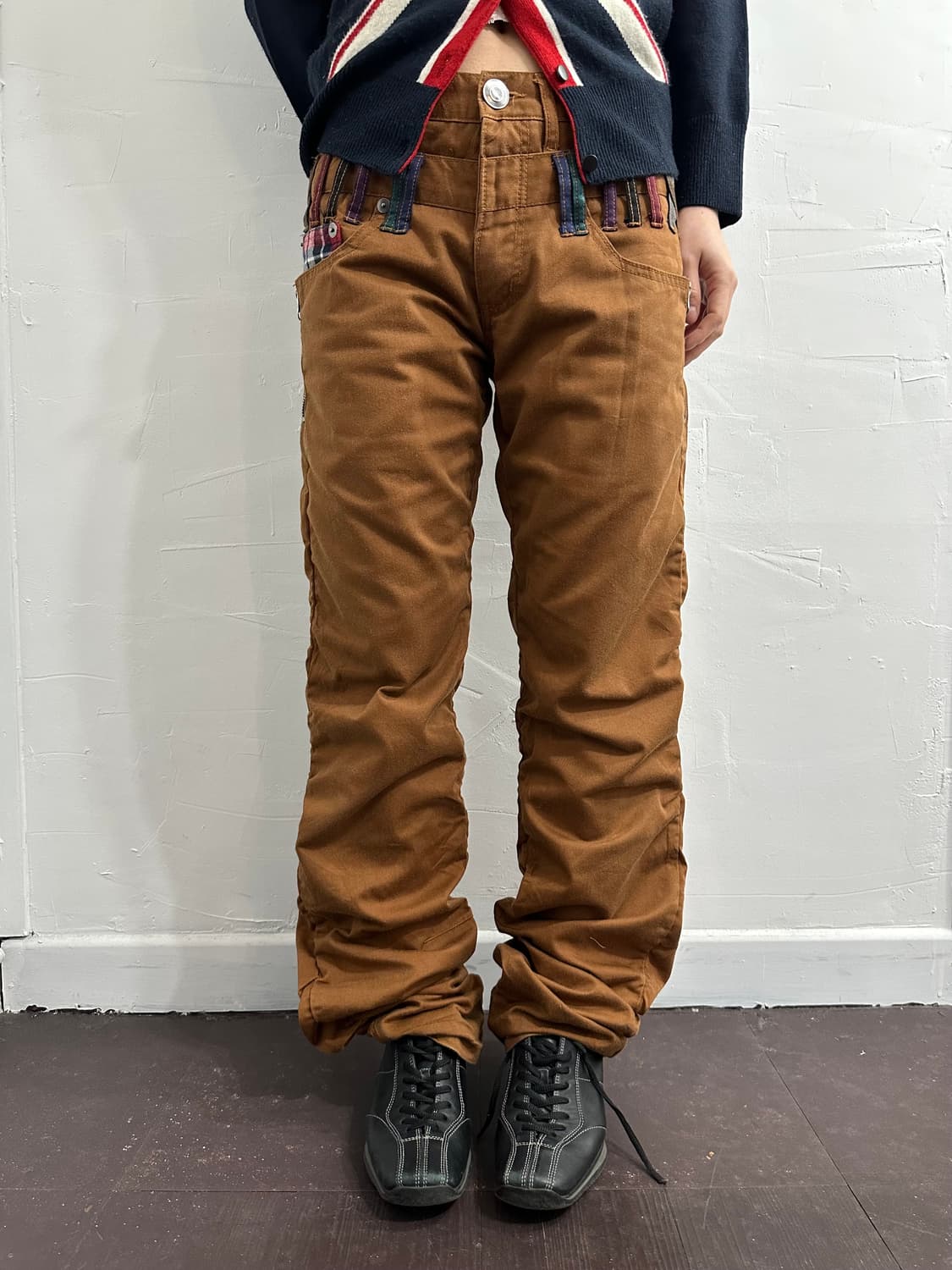 roushatte design pants 상품이미지1