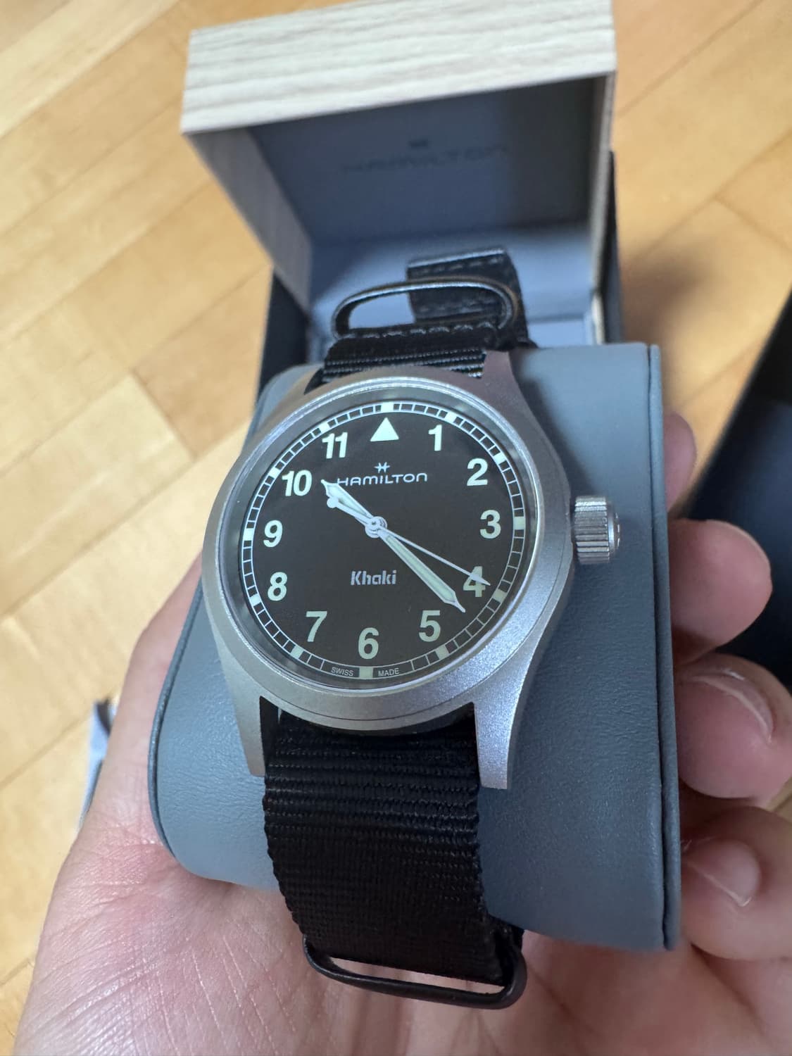 해밀턴 카키필드 쿼츠 38mm 나토 스트랩 블랙 상품이미지3