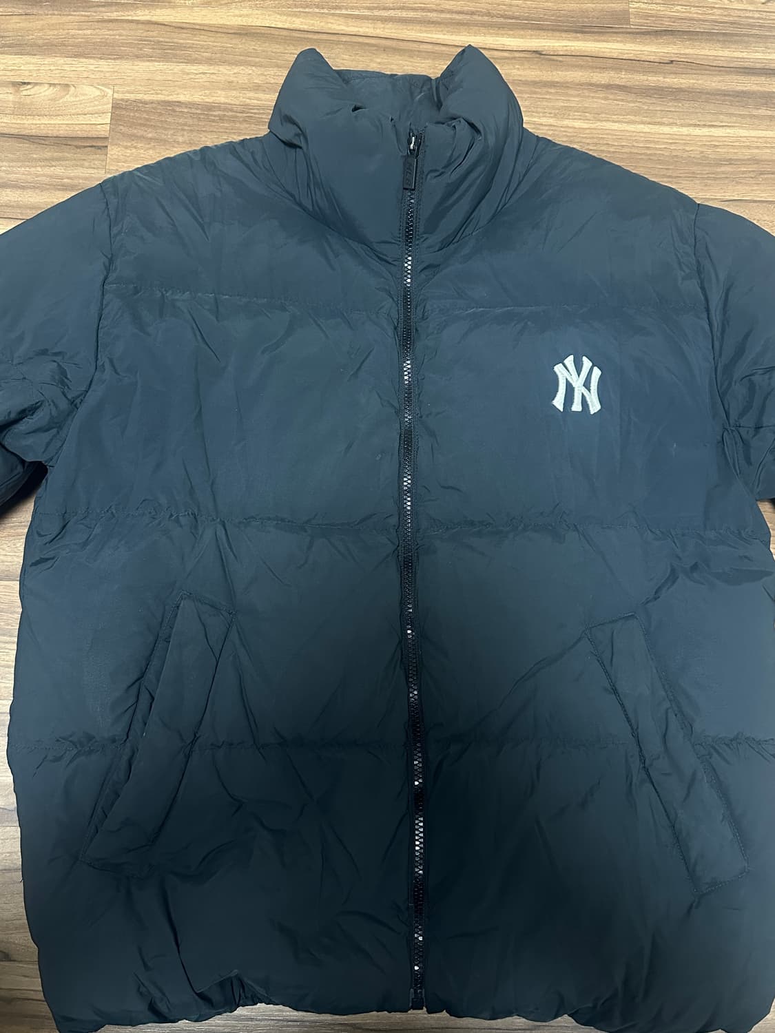 MLB 숏패딩 블랙 m 상품이미지1