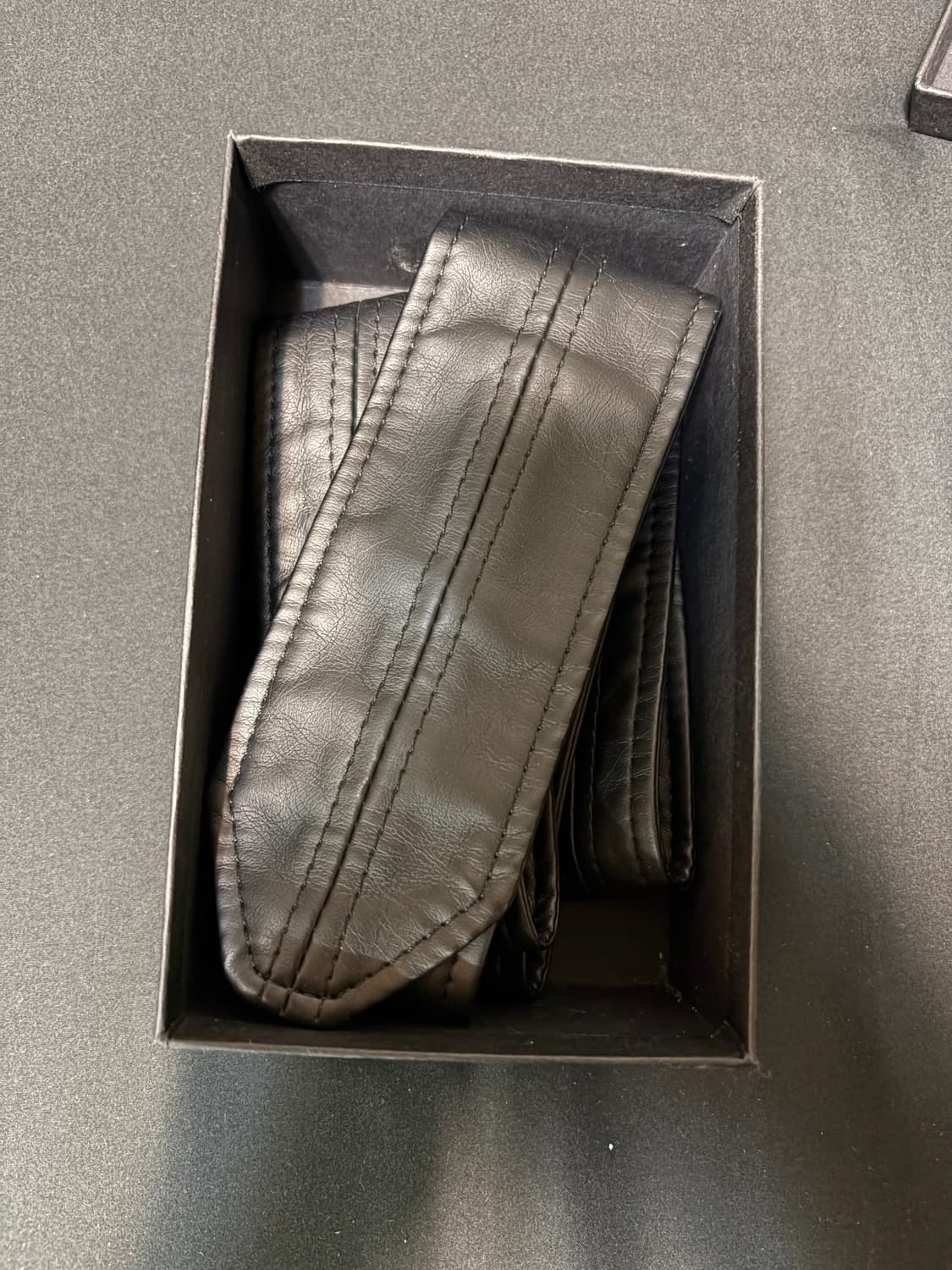 UY STUDIO 레더 넥타이 상품이미지4