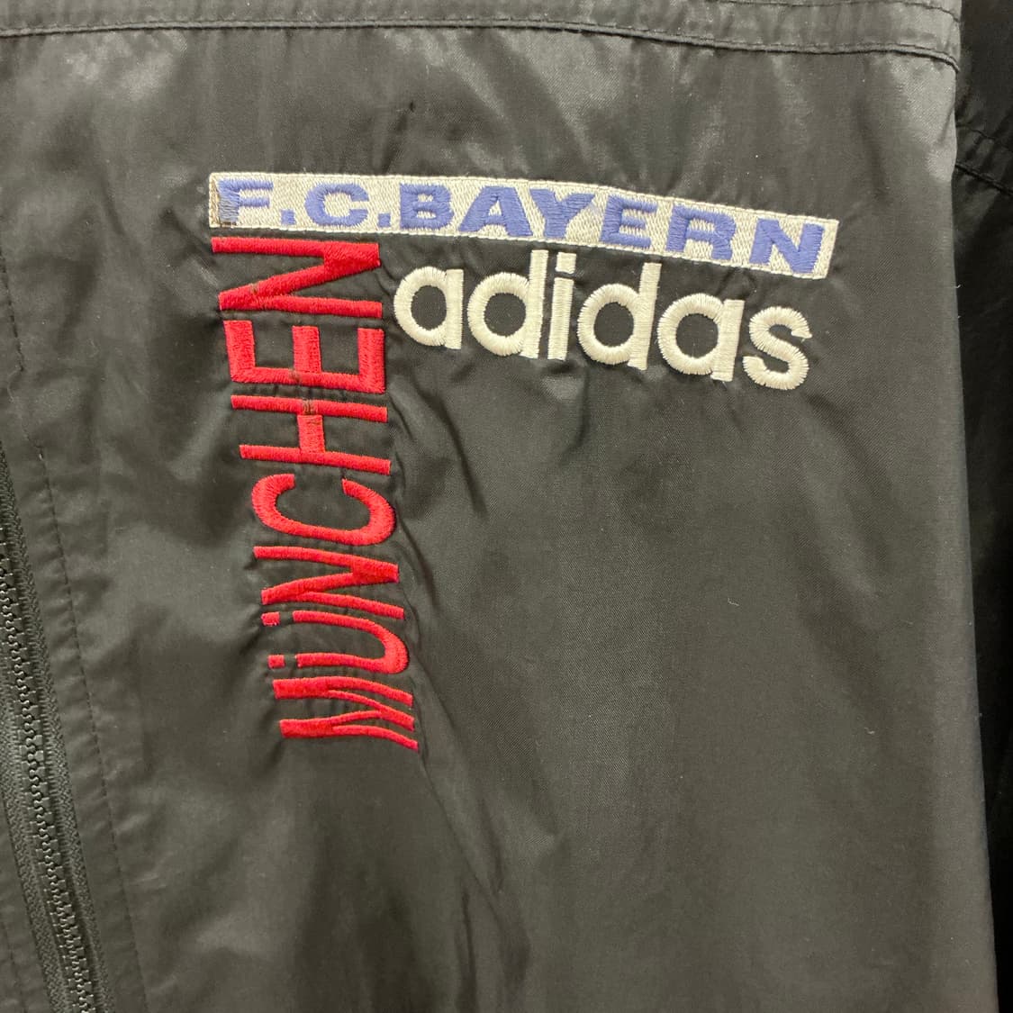 93-95 아디다스 뮌헨 레인자켓 상품이미지3