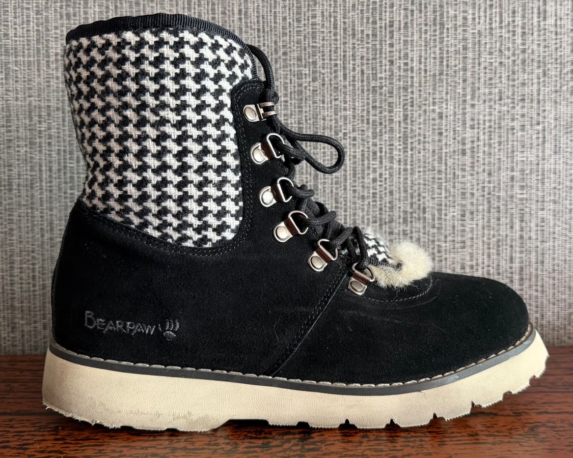 베어파우 BEARPAW 블랙 스웨이드 하운드투스 체크 퍼 방한 부츠 워커 상품이미지6