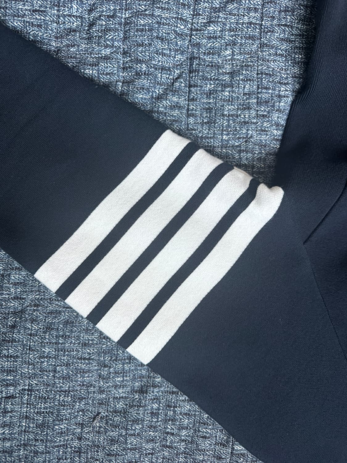 5사이즈 톰브라운 엔지니어드 사선 후드 집업 네이비 상품이미지7