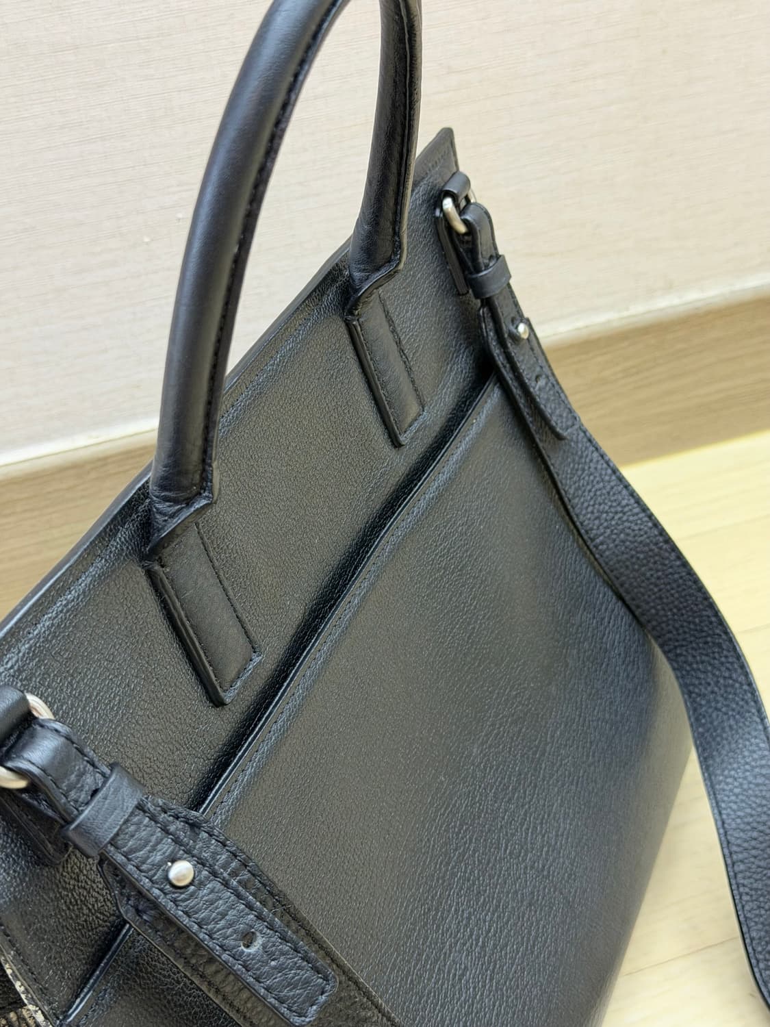 루즈앤라운지  소가죽 가방 상품이미지7