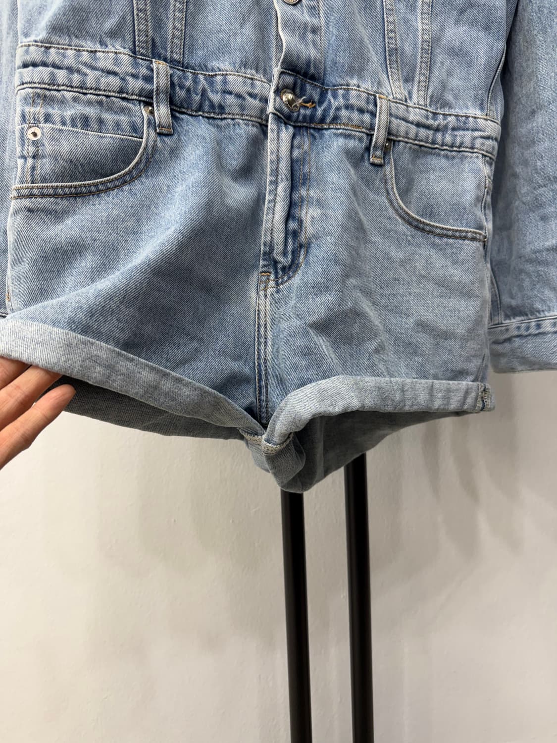 정품) 알렉산더왕 데님 점프슈트 L 상품이미지4