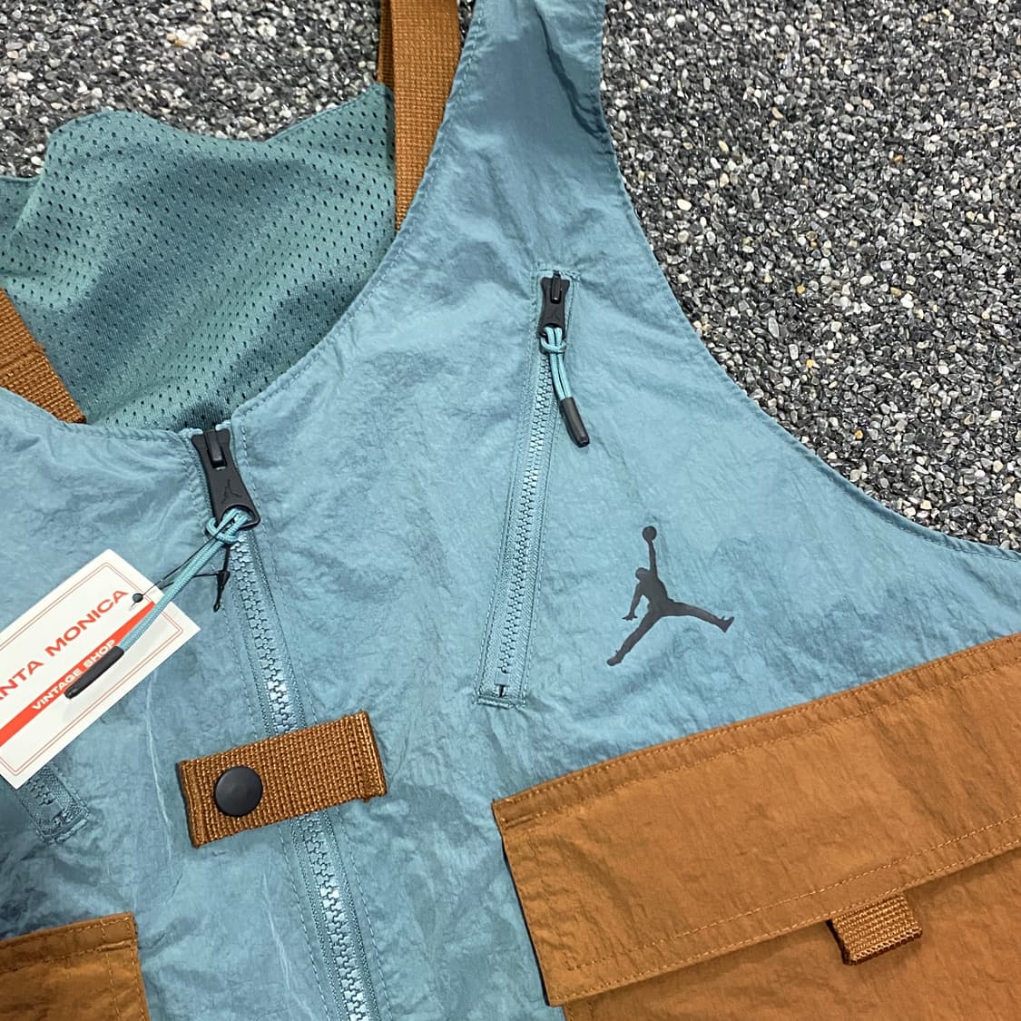 나이키 조던 엔지니어드 나일론 유틸리티 베스트 B3774  상품이미지2