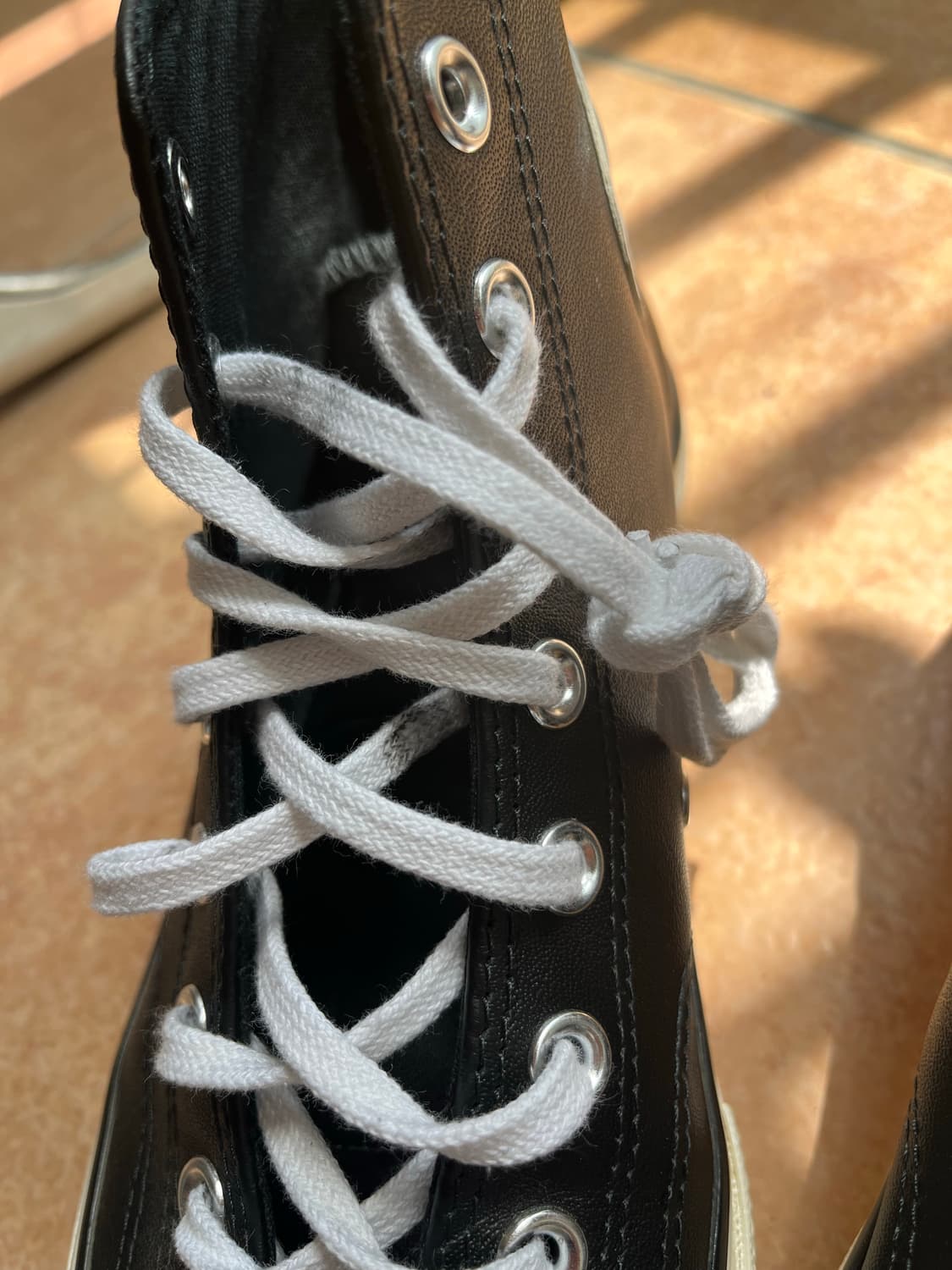 [280] 컨버스 척70 레더 하이 블랙 상품이미지3