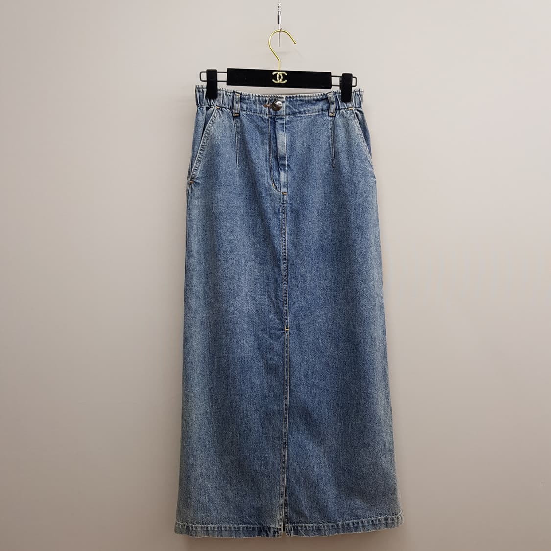 한섬 랑방 2023 백밴딩 데님 슬릿  스커트 64-94사이즈 상품이미지2