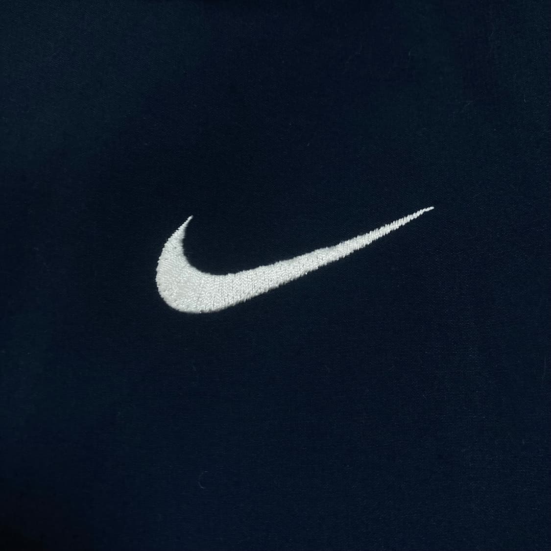 나이키 스우시 스몰 로고 네이비 바람막이 상품이미지2