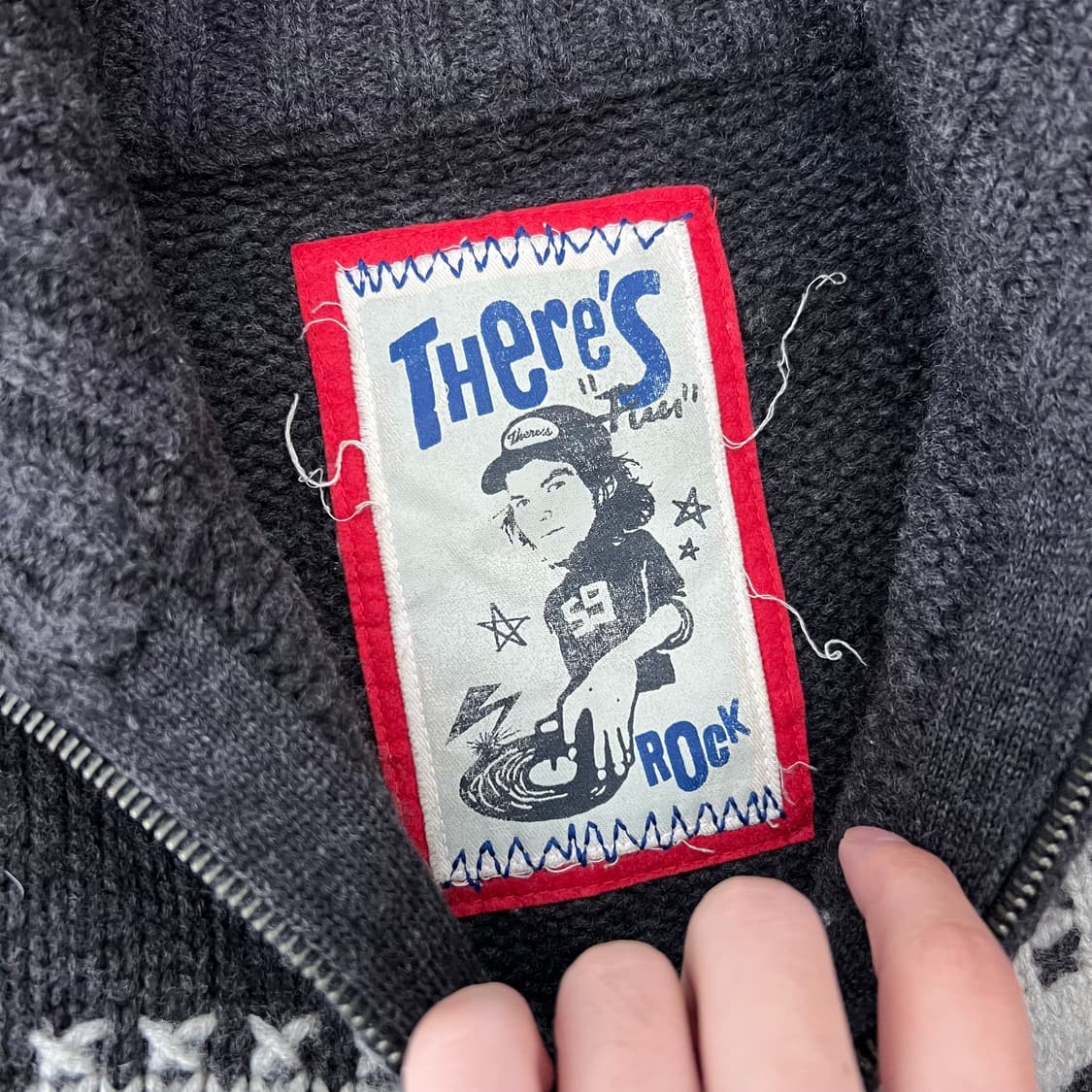 THEREs 헤비울 투웨이 니트 집업 자켓 상품이미지6