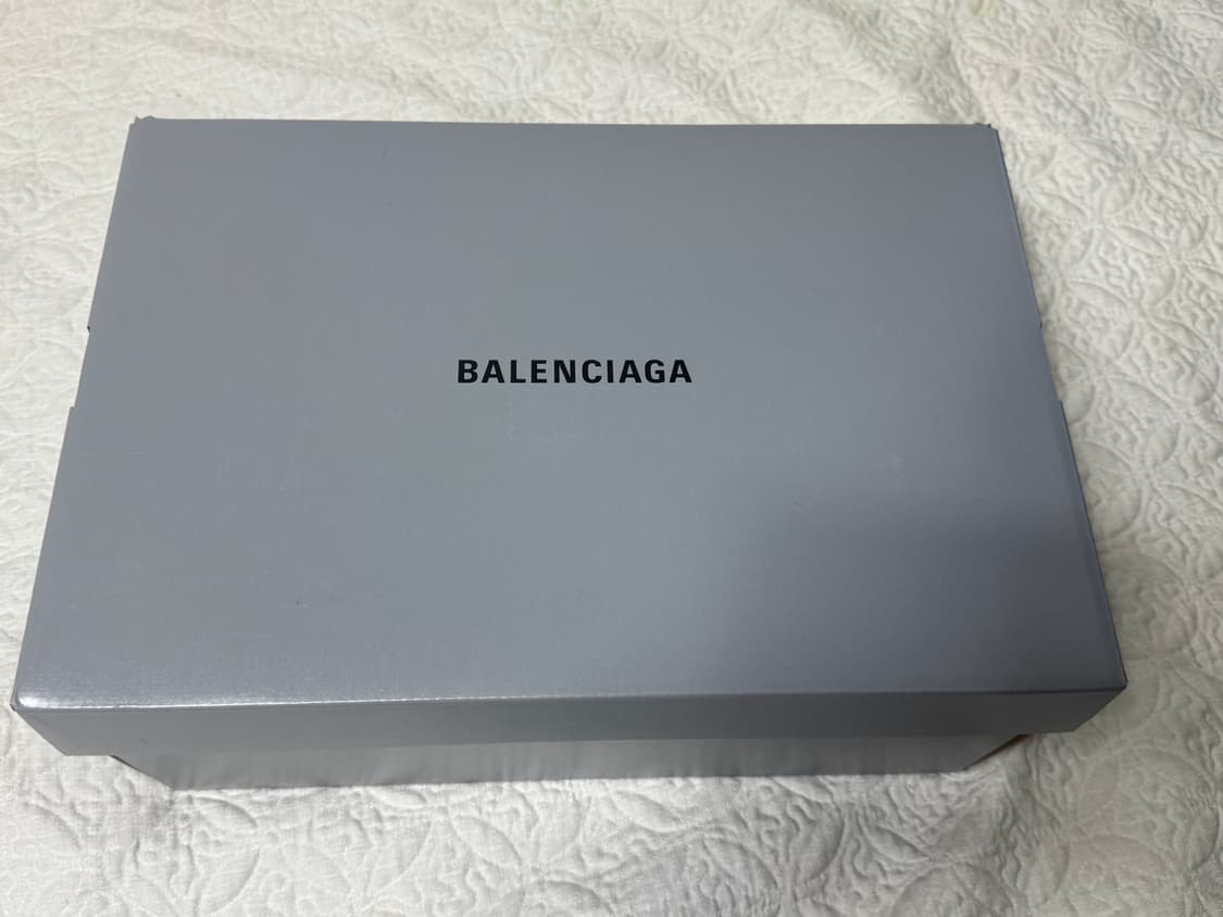 발렌시아가 6xl 35사이즈 블랙  상품이미지7