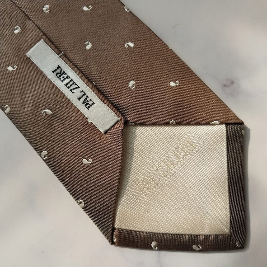 빨질레리 실크  마이크로 패턴 넥타이 8.2cm A등급 K2105
 상품이미지7