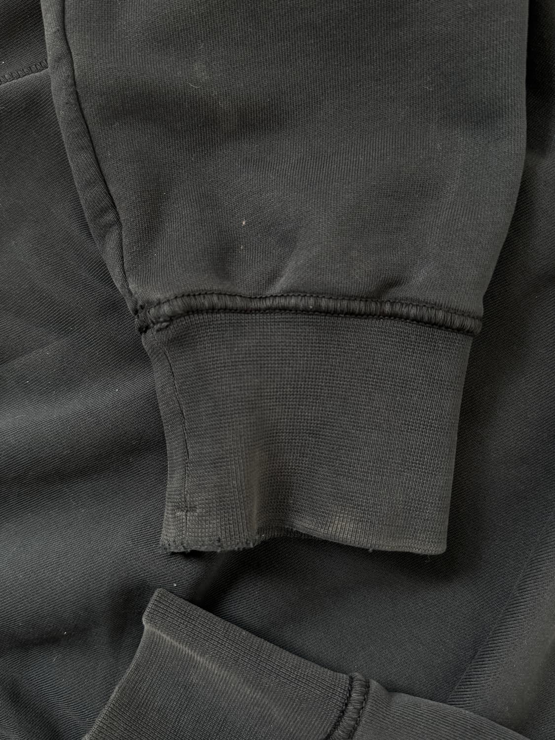 스톤아일랜드 후드집업 블랙 M 상품이미지4