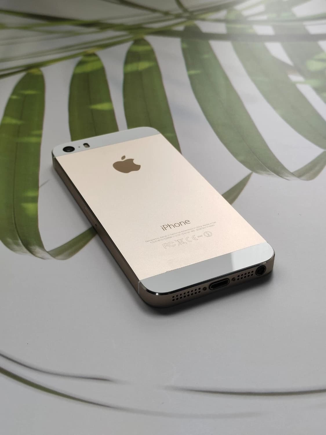 아이폰 5s 32기가입니다 상품이미지1