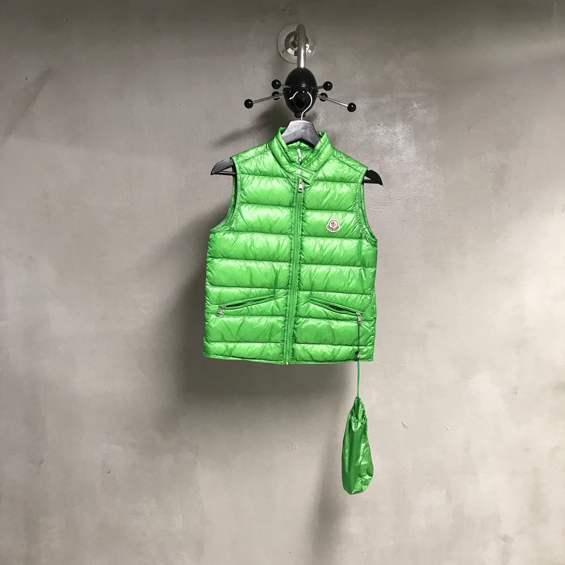 몽클레어 패딩 조끼 그린 12(W) 상품이미지1