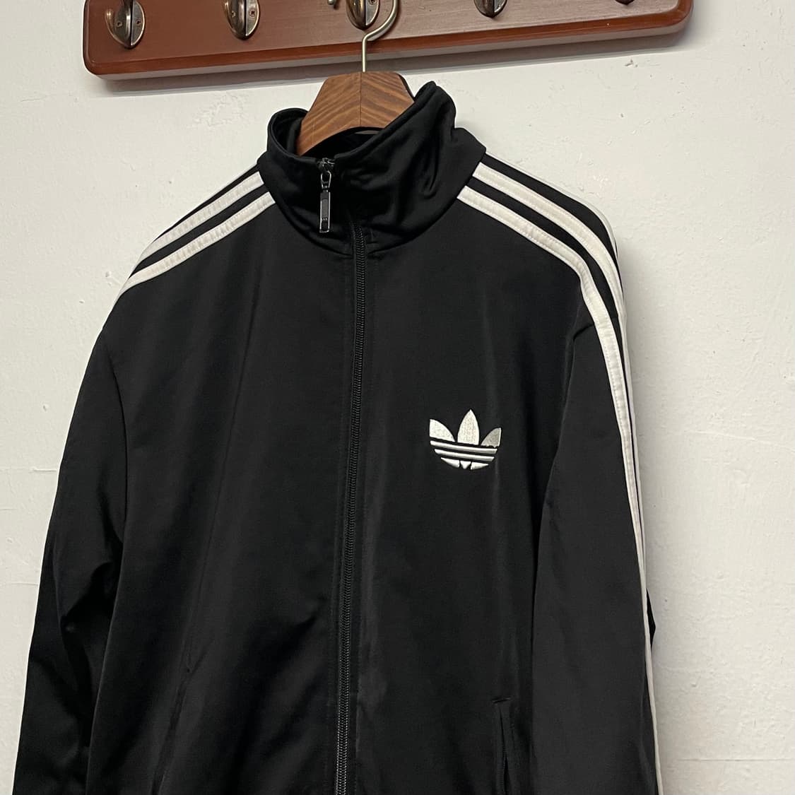 아디다스 파이어버드 블랙 져지 자켓   상품이미지2