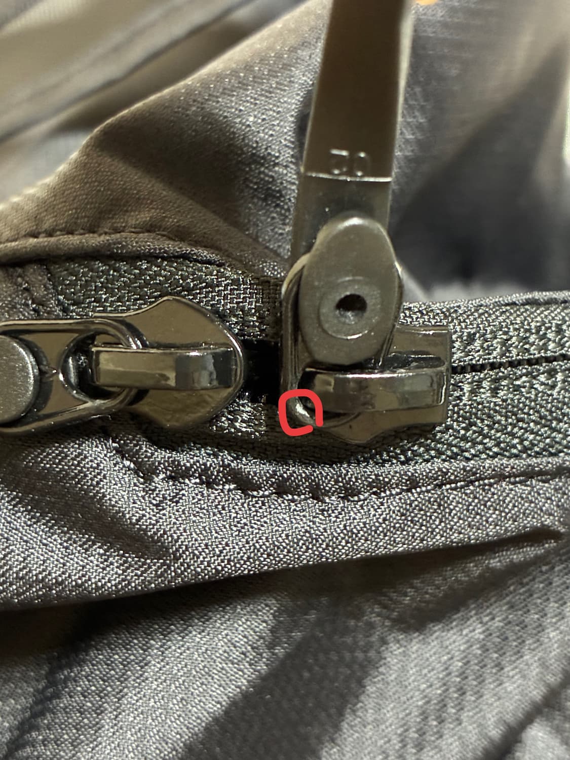 아크테릭스 헬리아드15 블랙 상품이미지3