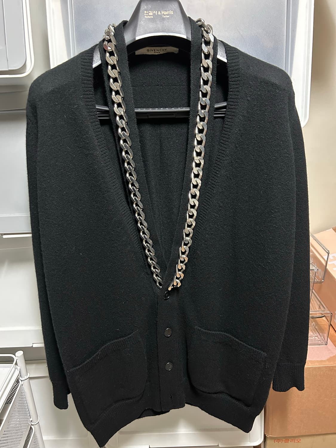 Givenchy cashmere chain cardigan 상품이미지1