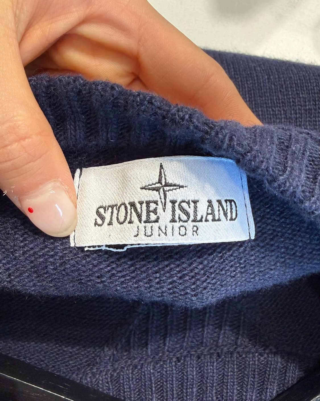 스톤아일랜드 주니어 네이비 로고자수 니트 상품이미지8