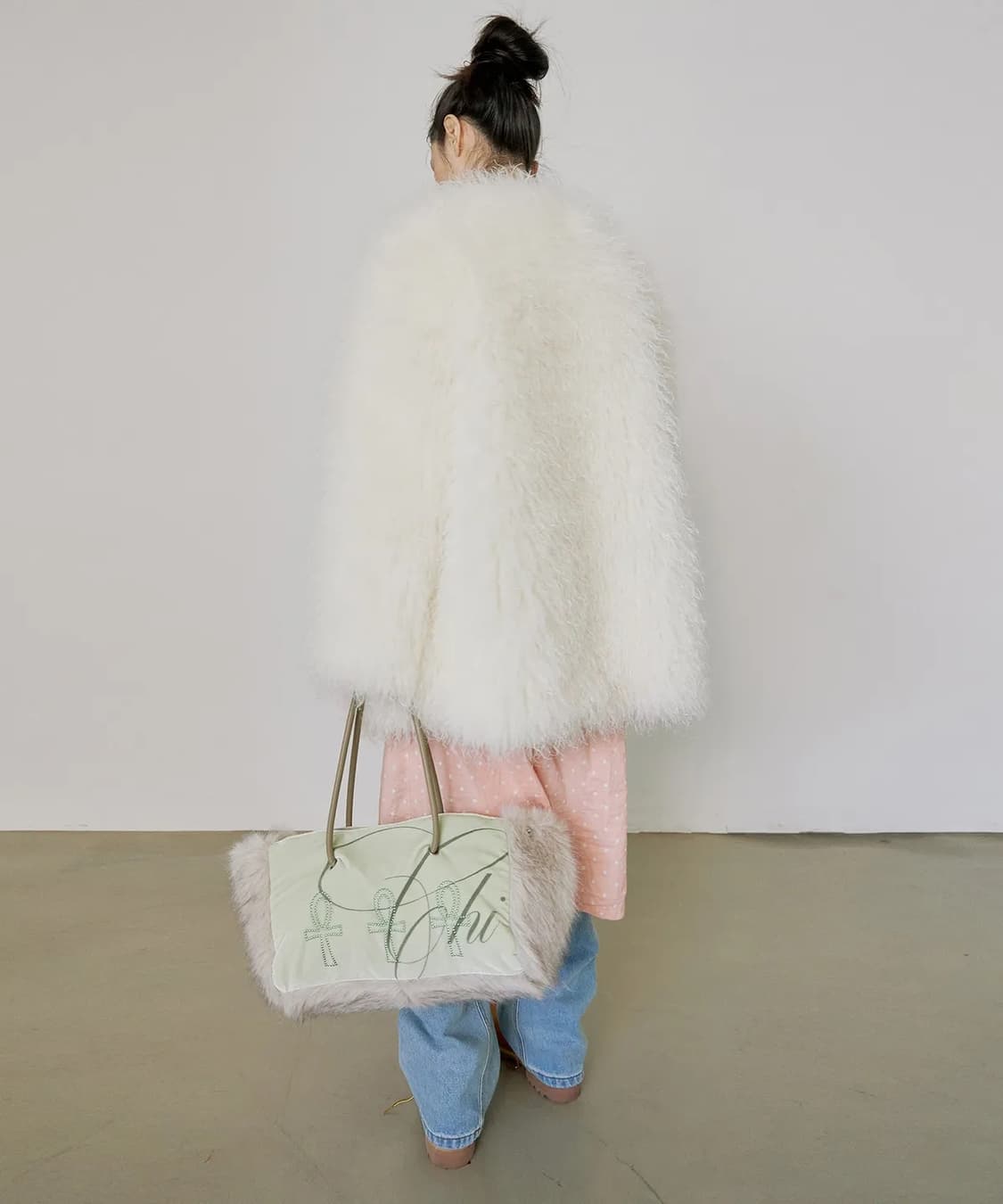 Sculptor Faux Fur Middle Jacket White 상품이미지2