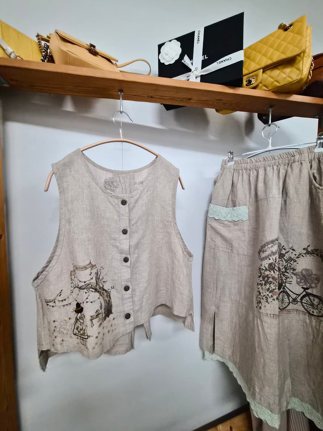 michelle 미셸 린넨 셋업. 린넨 쎄일러 퍼프블라우스 상품이미지8