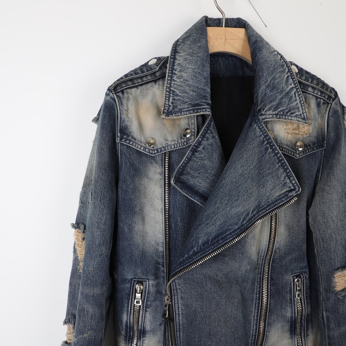 S / BALMAIN 발망 워싱 데님 라이더 자켓 상품이미지3