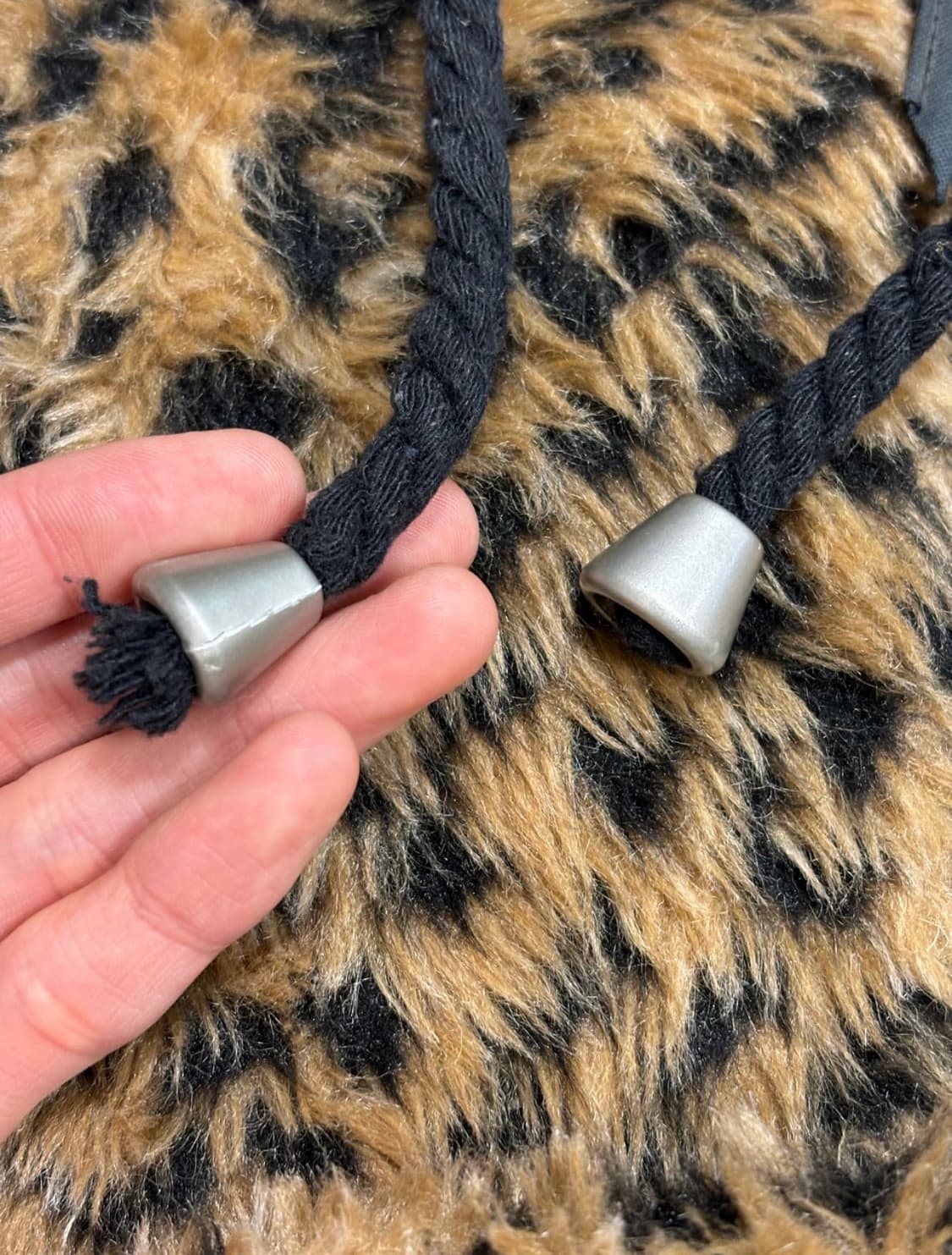 Glad news 레오파드 퍼 후드집업 상품이미지5