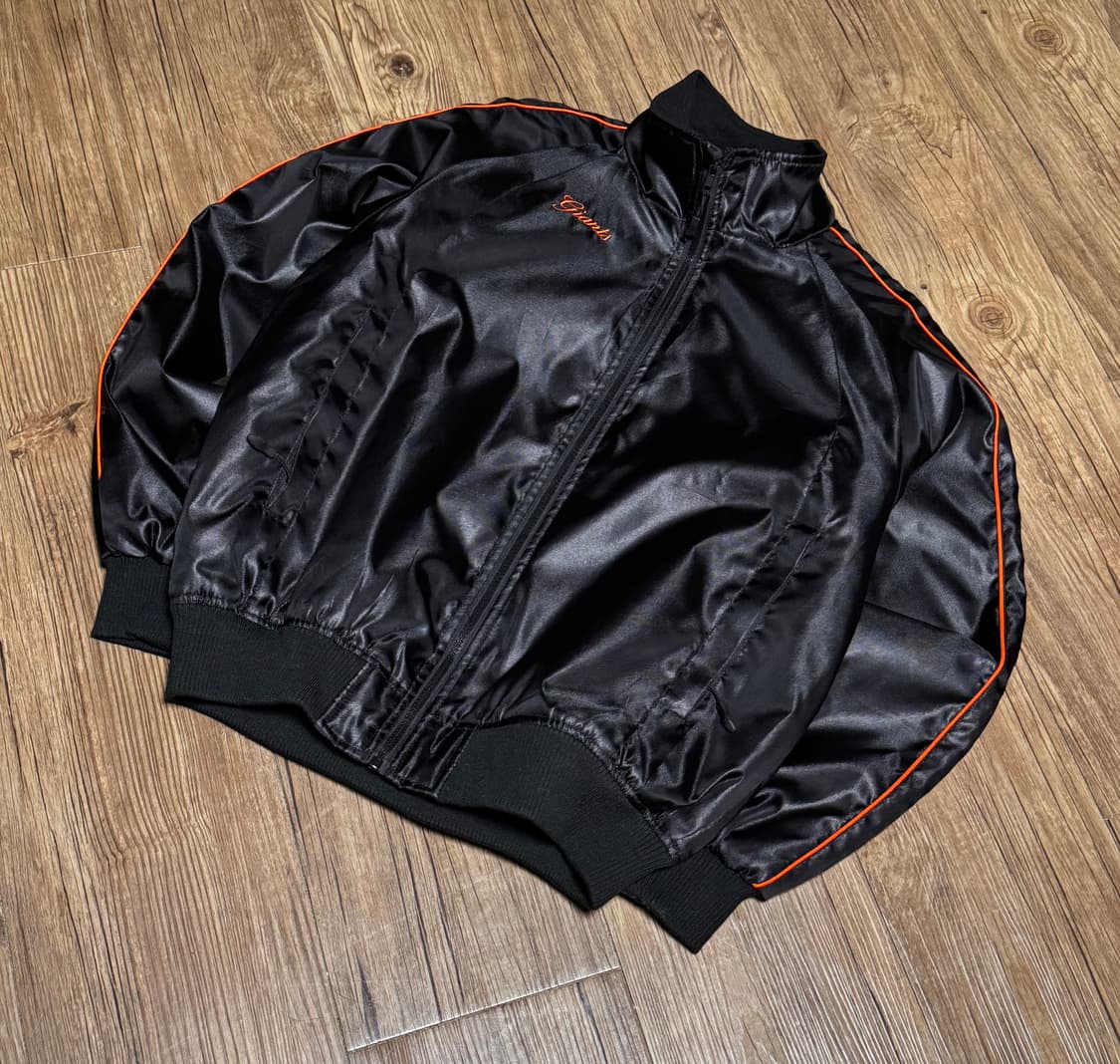 [M] 요미우리 자이언츠 오버핏 야구 점퍼 상품이미지1