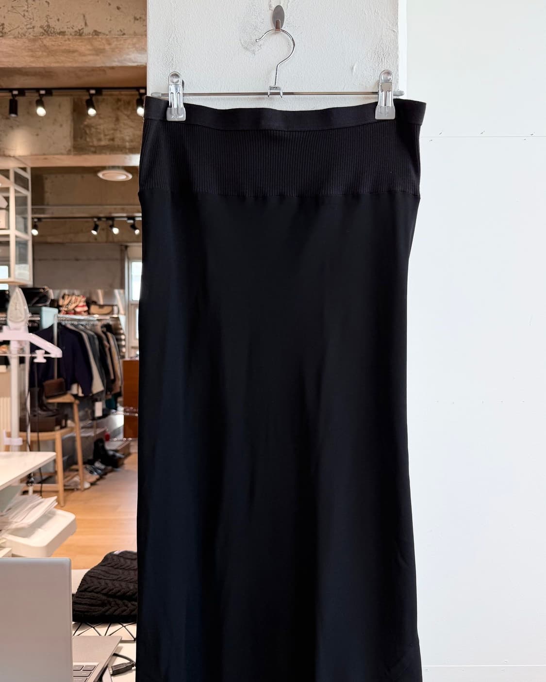 릭 오웬스 16ss 블랙 셔링 롱 스커트  상품이미지3