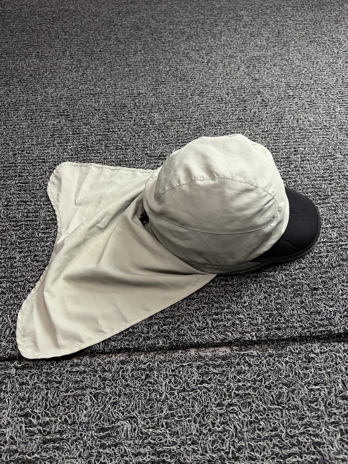 아디다스 이어플랩 트레이스 카키 2481 상품이미지5