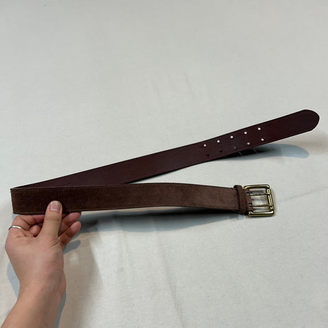 폴로 랄프로렌 스웨이드 가죽 더블 프롱 벨트 브라운 상품이미지4