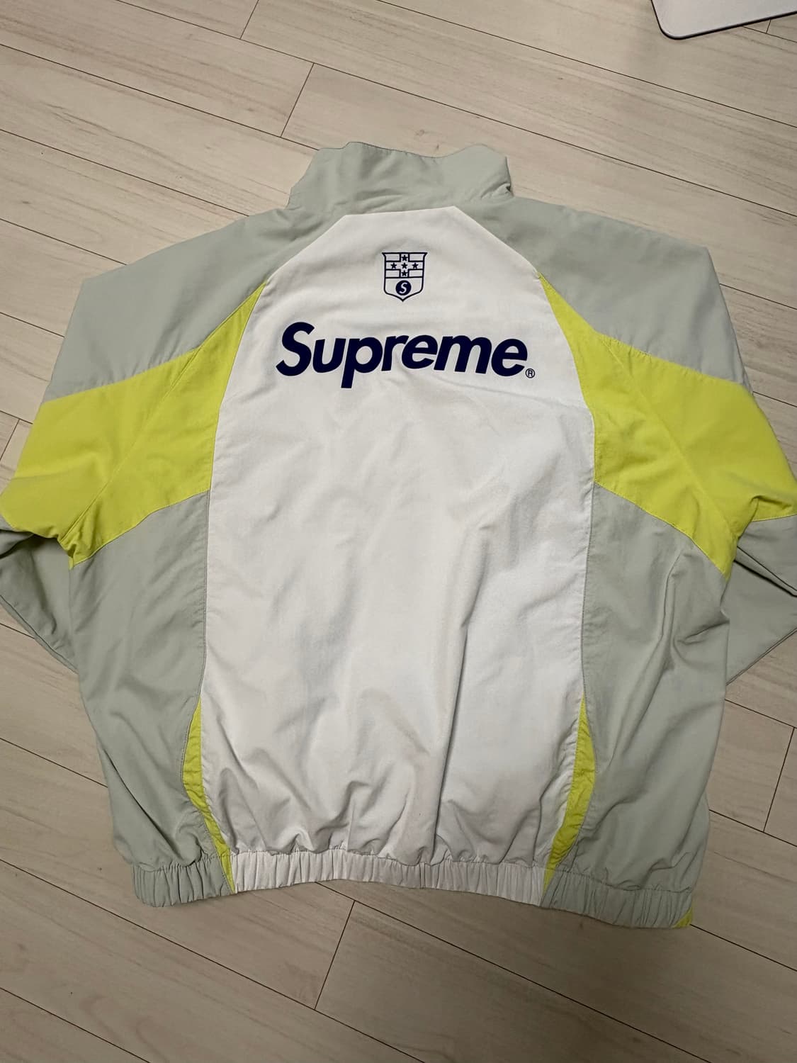 슈프림 트랙자켓 s로고 상품이미지5